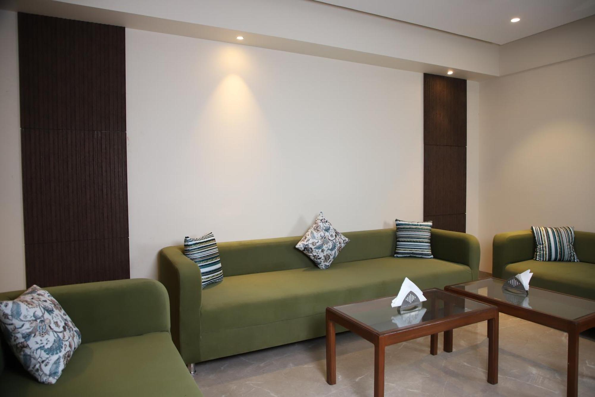 Pink Villa Boutique Hotel 密拉特 外观 照片