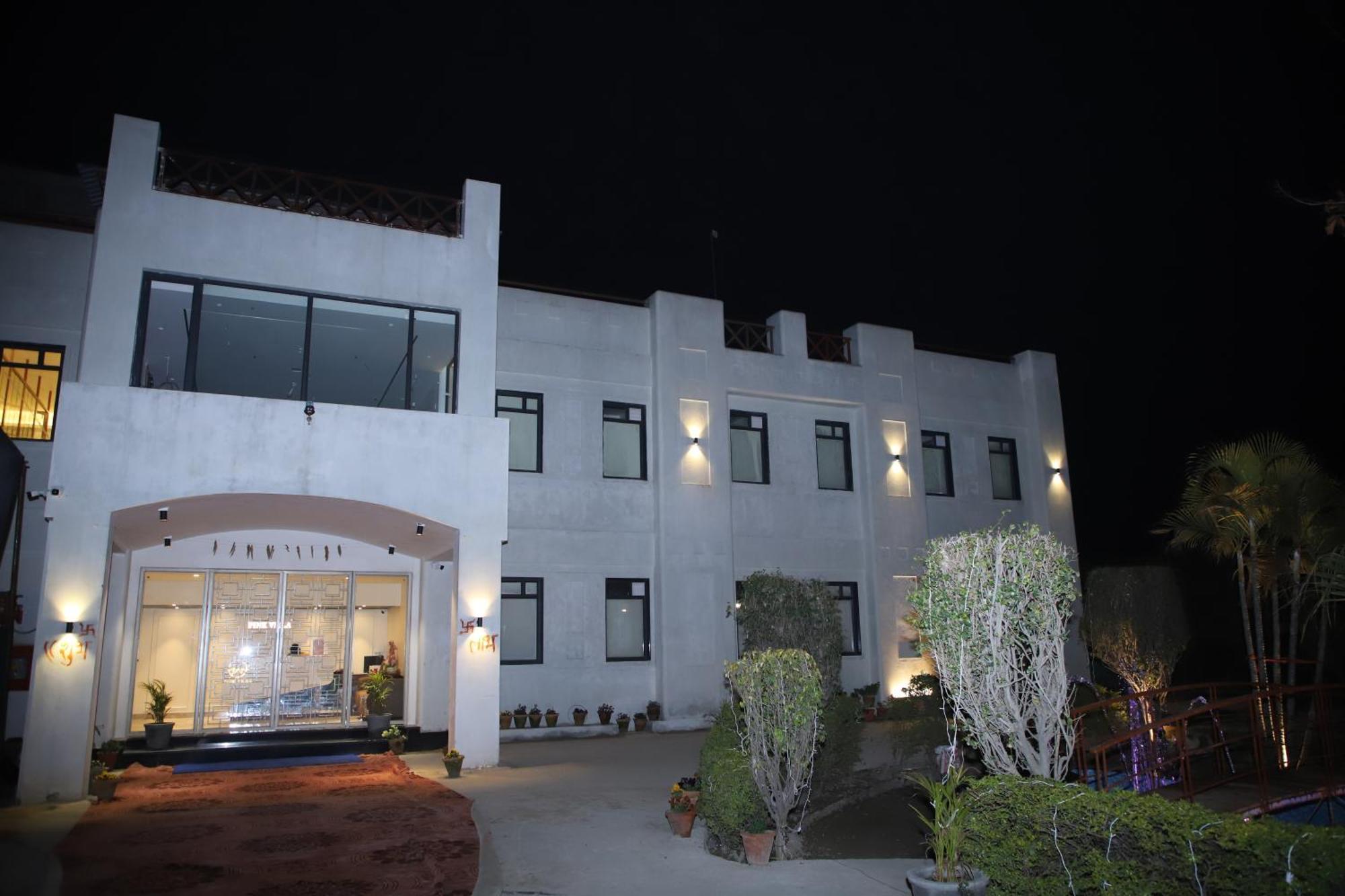 Pink Villa Boutique Hotel 密拉特 外观 照片